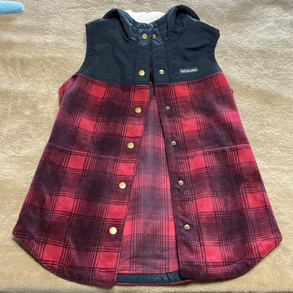 Columbia Vest